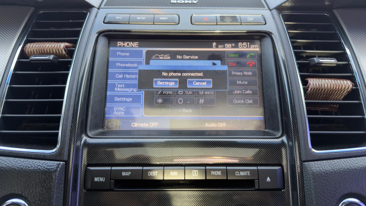 Ford Taurus 4dr Sdn SHO AWD 2011