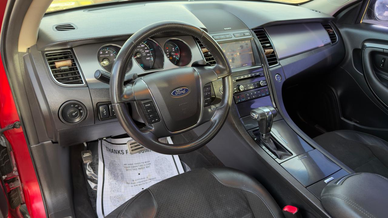 Ford Taurus 4dr Sdn SHO AWD 2011