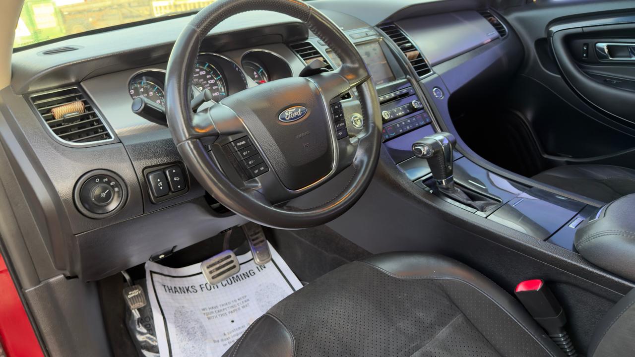 Ford Taurus 4dr Sdn SHO AWD 2011
