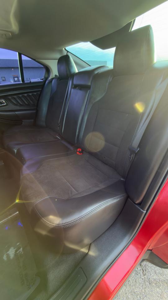 Ford Taurus 4dr Sdn SHO AWD 2011