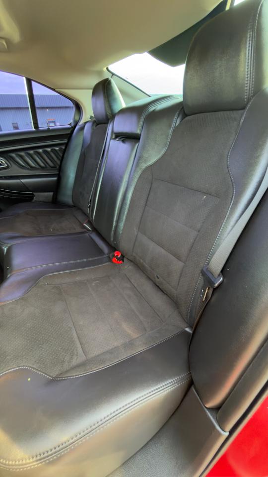 Ford Taurus 4dr Sdn SHO AWD 2011