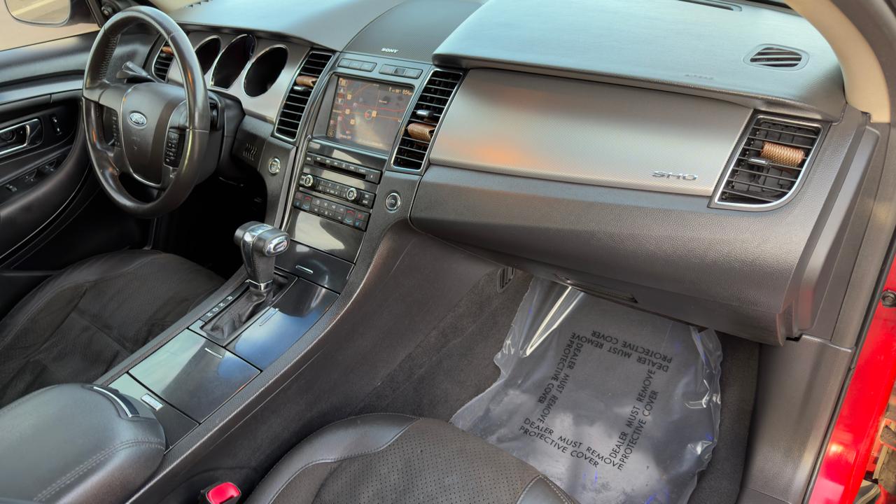 Ford Taurus 4dr Sdn SHO AWD 2011