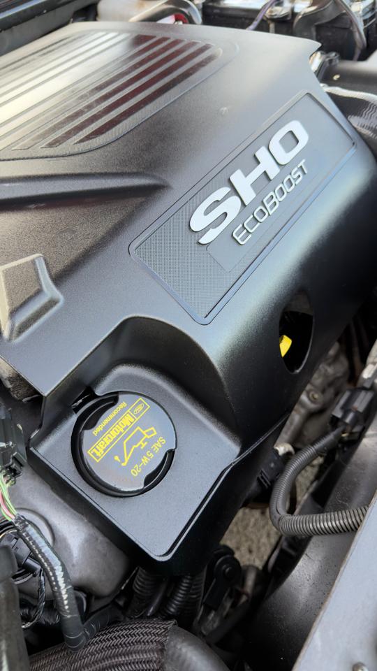 Ford Taurus 4dr Sdn SHO AWD 2011