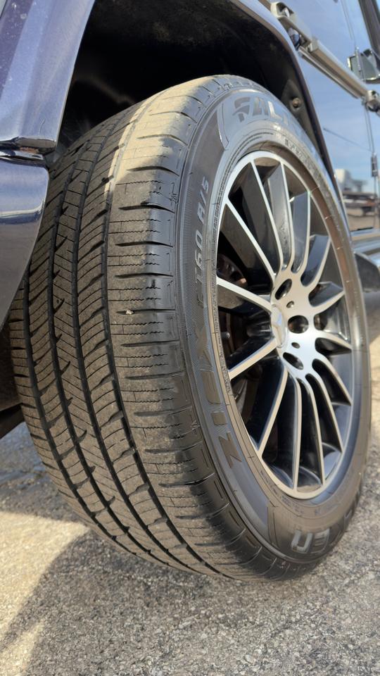 Mercedes-Benz G-Class 4MATIC 4dr G 550 2015