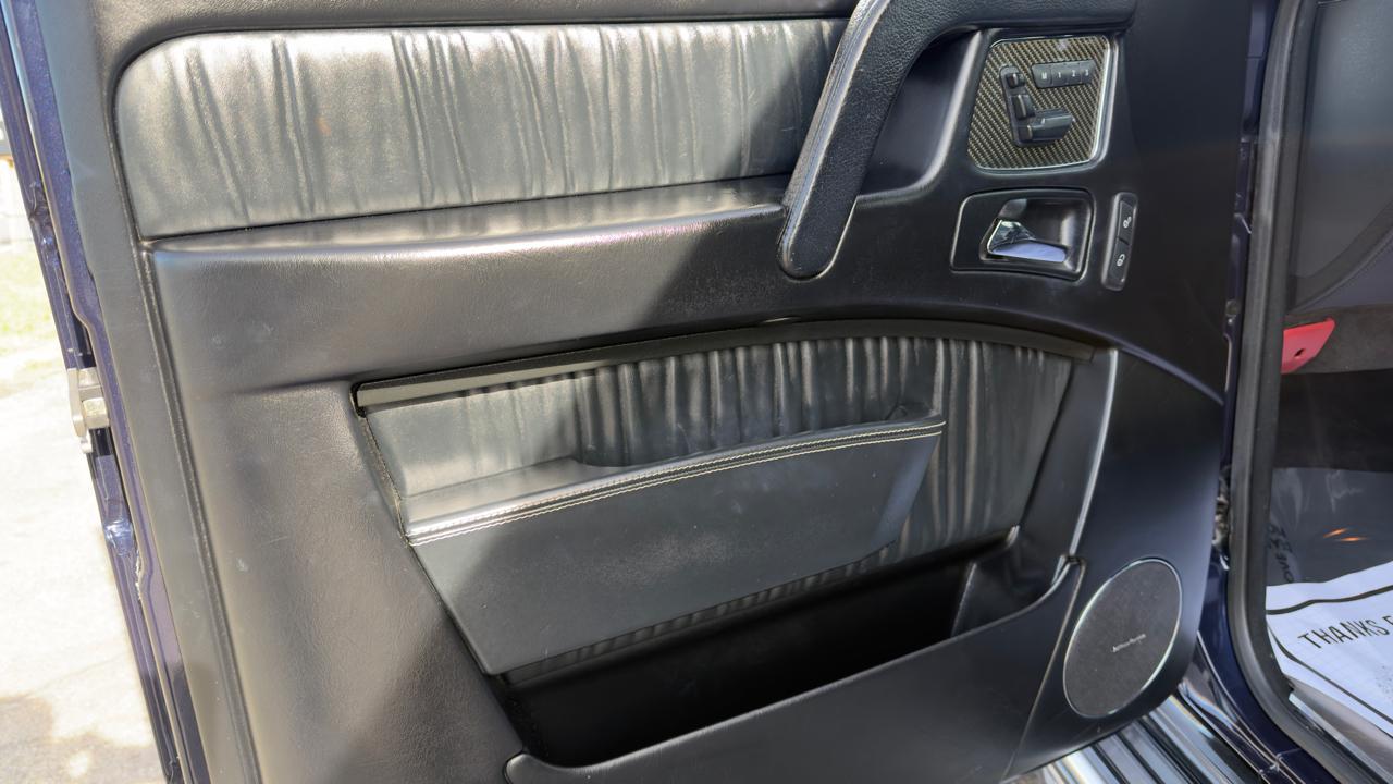 Mercedes-Benz G-Class 4MATIC 4dr G 550 2015