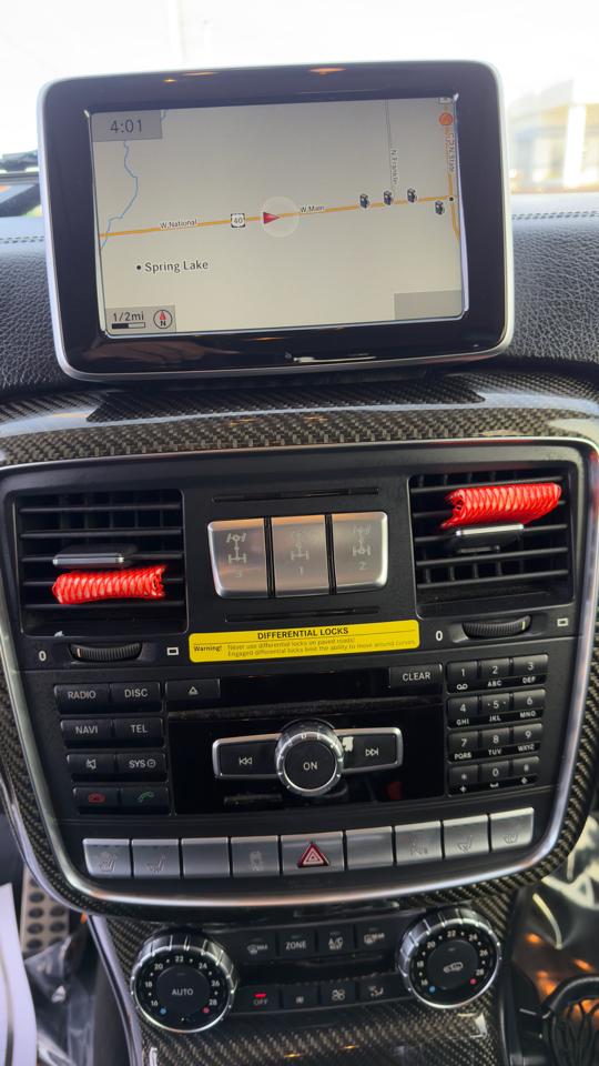 Mercedes-Benz G-Class 4MATIC 4dr G 550 2015