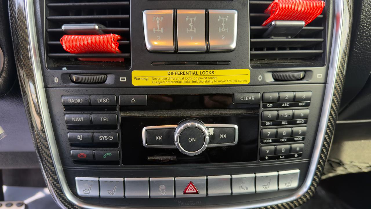 Mercedes-Benz G-Class 4MATIC 4dr G 550 2015