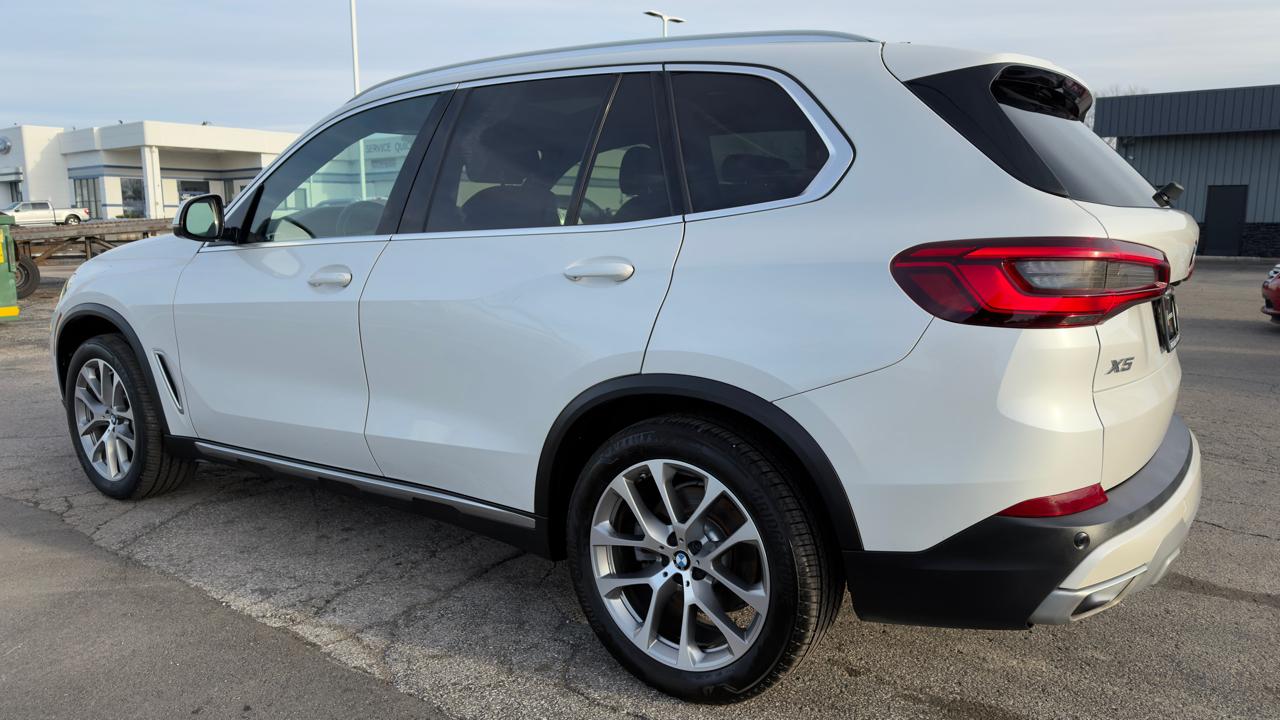 BMW X5 xDrive40i Sports Activity Vehicle 2020