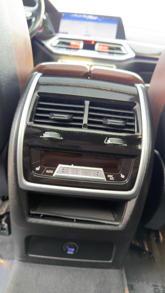 BMW X5 xDrive40i Sports Activity Vehicle 2020