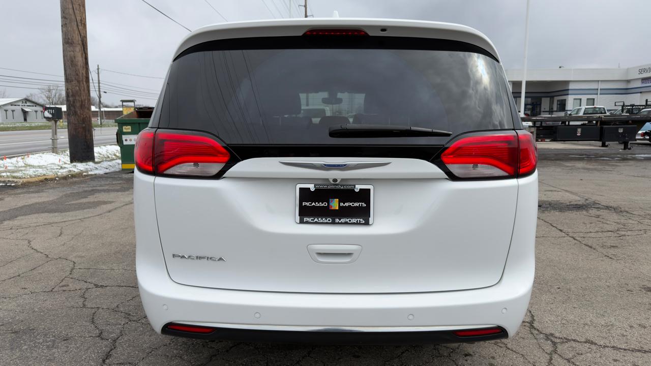 Chrysler Pacifica Touring L Plus FWD 2018