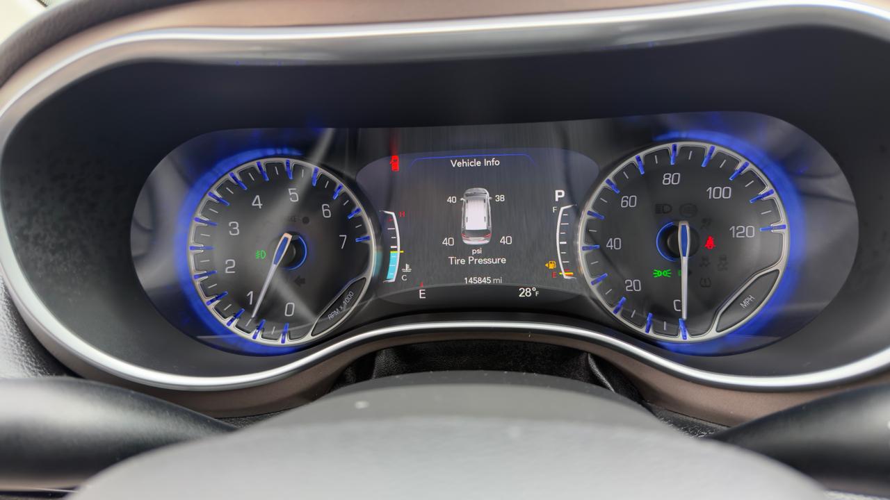 Chrysler Pacifica Touring L Plus FWD 2018