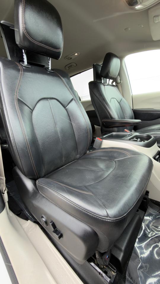 Chrysler Pacifica Touring L Plus FWD 2018