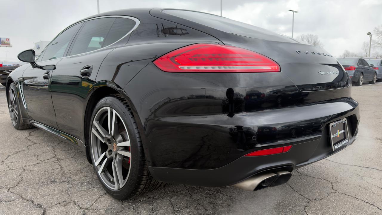 Porsche Panamera 4dr HB Turbo 2014