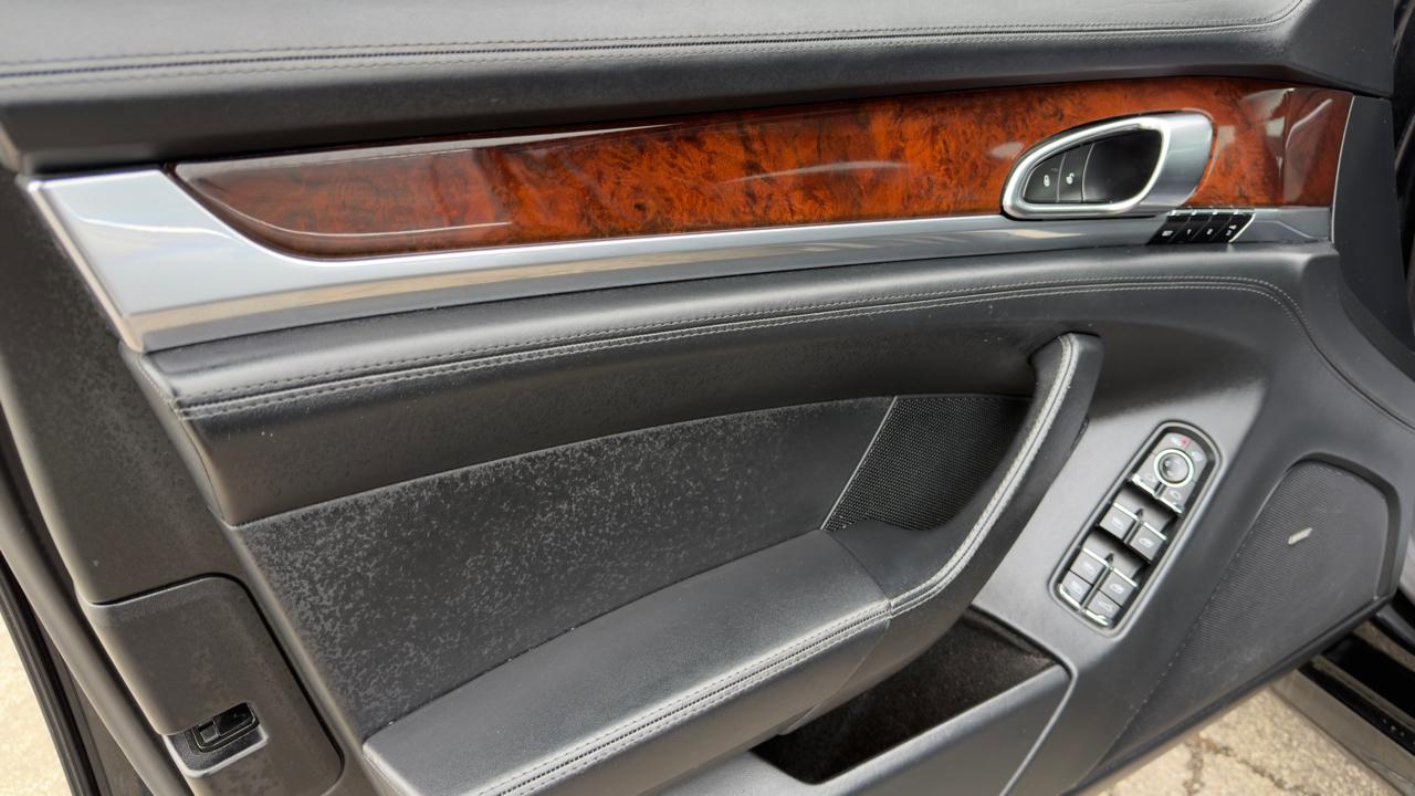 Porsche Panamera 4dr HB Turbo 2014