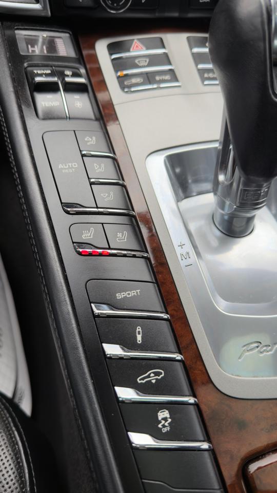 Porsche Panamera 4dr HB Turbo 2014