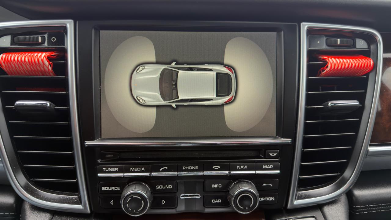 Porsche Panamera 4dr HB Turbo 2014