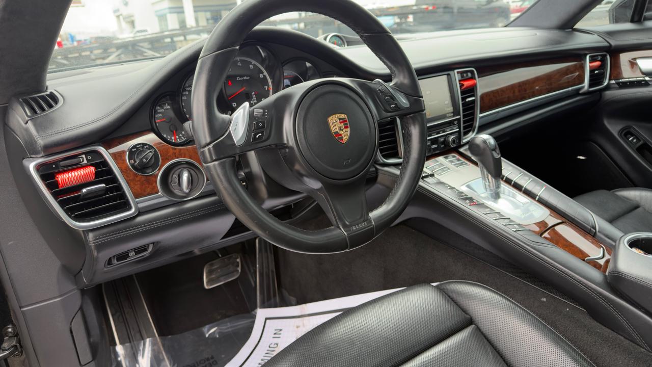 Porsche Panamera 4dr HB Turbo 2014