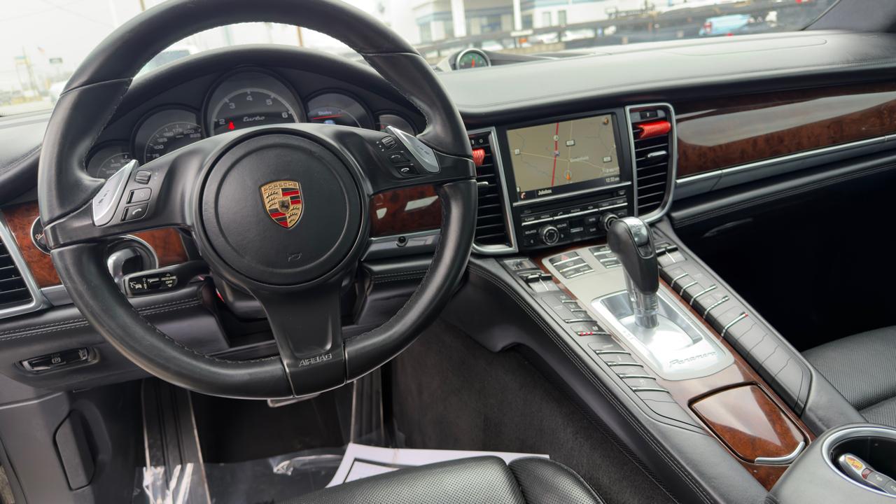 Porsche Panamera 4dr HB Turbo 2014