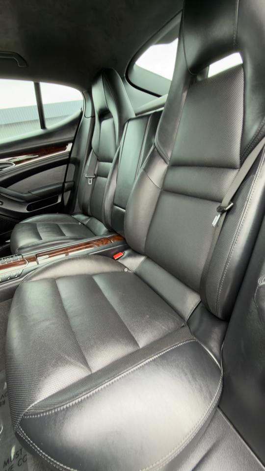 Porsche Panamera 4dr HB Turbo 2014