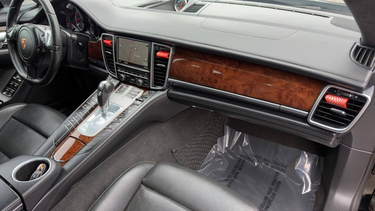 Porsche Panamera 4dr HB Turbo 2014