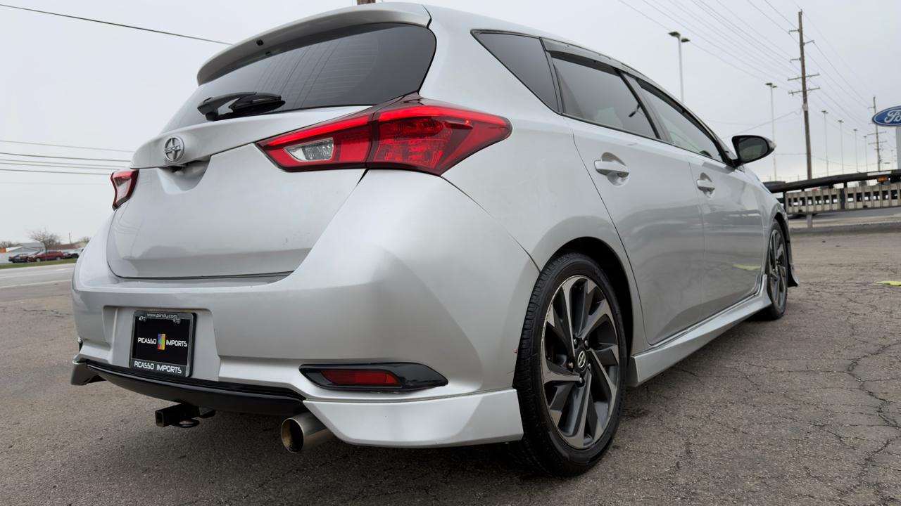 Scion iM 5dr HB Man (Natl) 2016