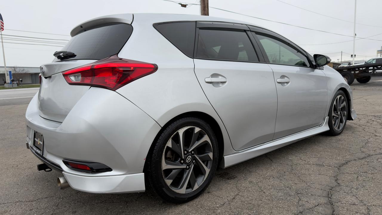 Scion iM 5dr HB Man (Natl) 2016