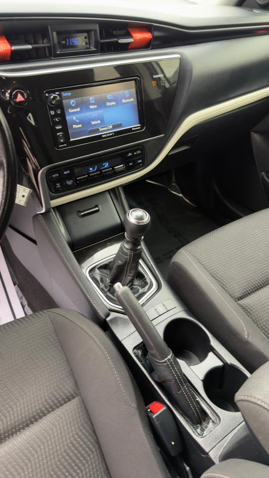 Scion iM 5dr HB Man (Natl) 2016