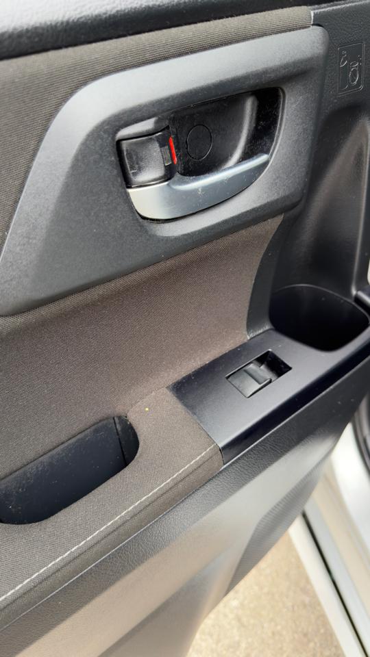 Scion iM 5dr HB Man (Natl) 2016