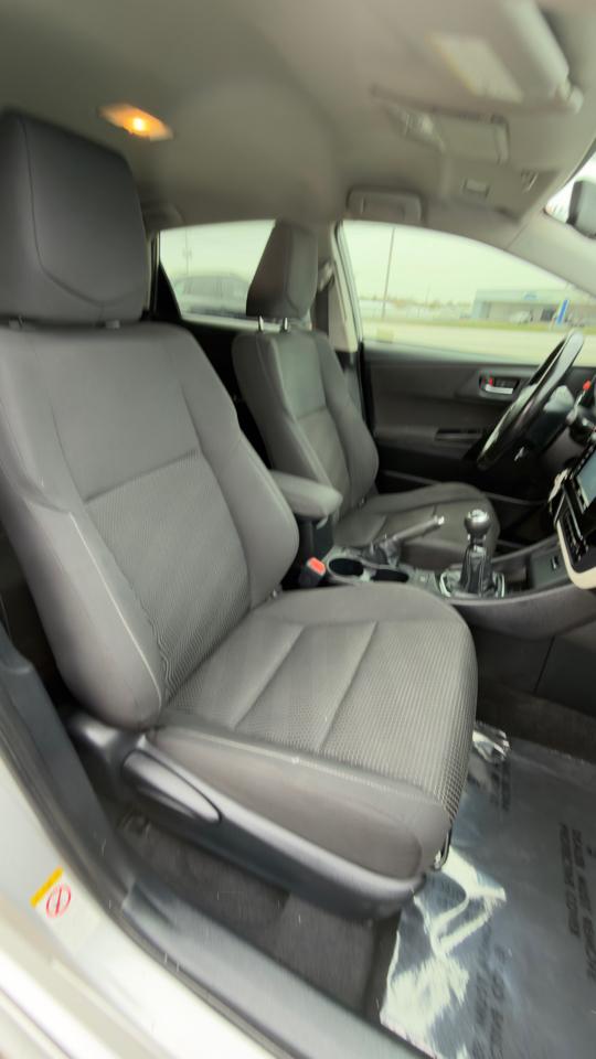 Scion iM 5dr HB Man (Natl) 2016