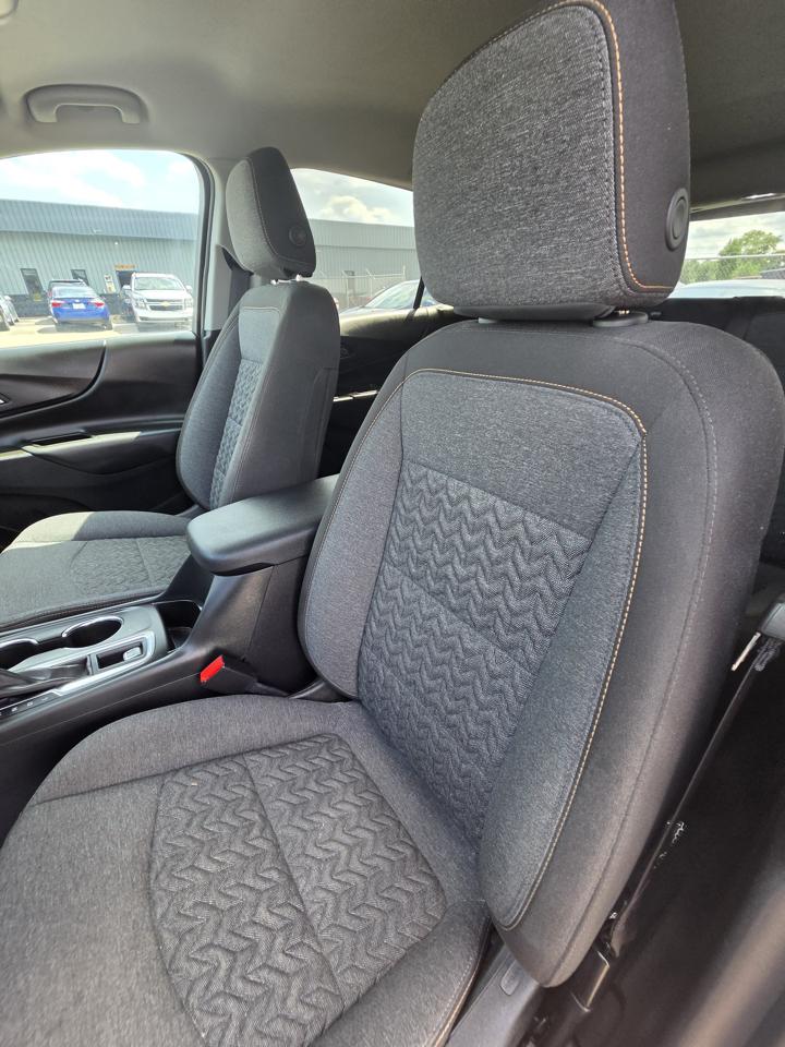 Chevrolet Equinox AWD 4dr LT w/2FL 2023