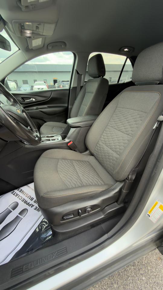 Chevrolet Equinox FWD 4dr LT w/2FL 2021
