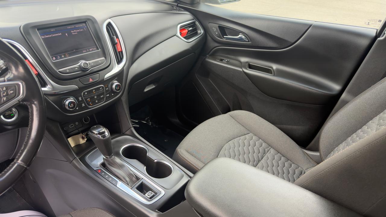Chevrolet Equinox FWD 4dr LT w/2FL 2021