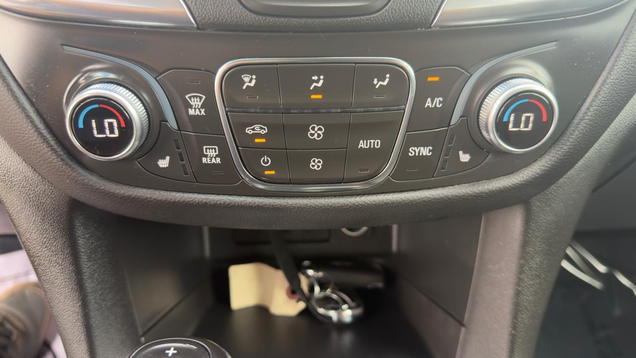 Chevrolet Equinox FWD 4dr LT w/2FL 2021
