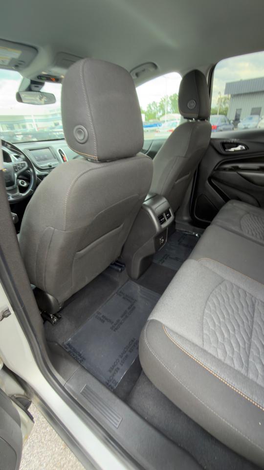 Chevrolet Equinox FWD 4dr LT w/2FL 2021