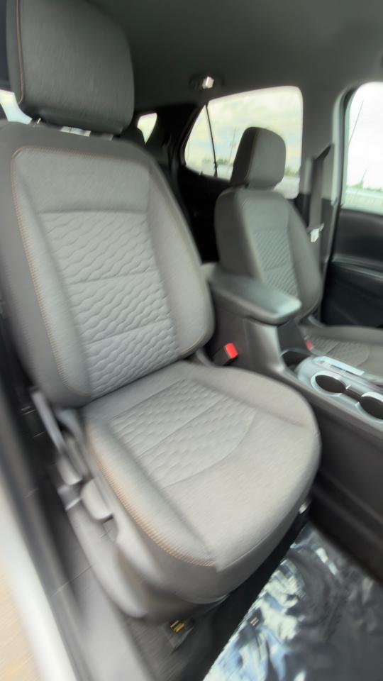Chevrolet Equinox FWD 4dr LT w/2FL 2021
