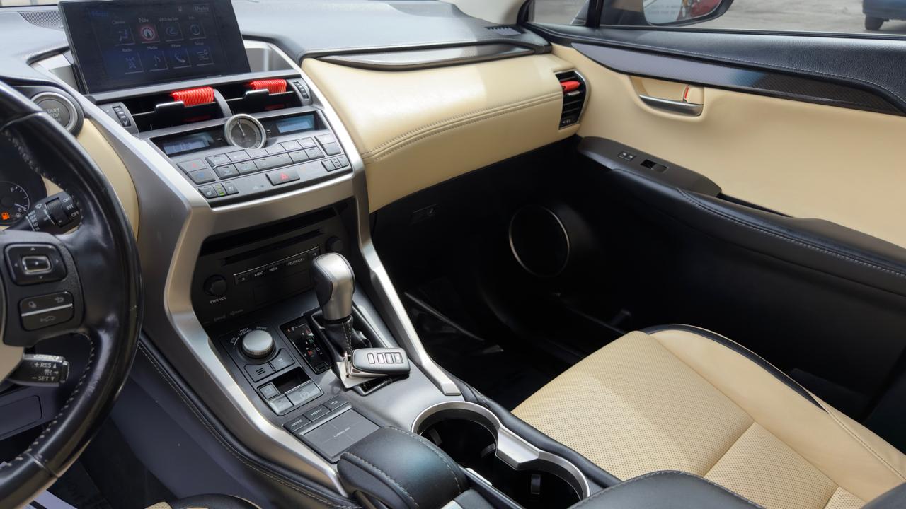 Lexus NX 200t FWD 4dr 2016