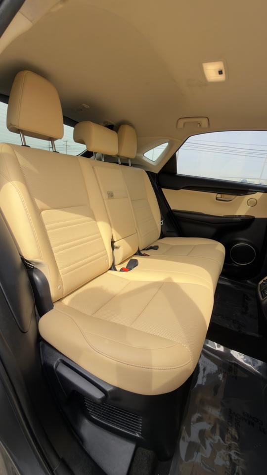 Lexus NX 200t FWD 4dr 2016