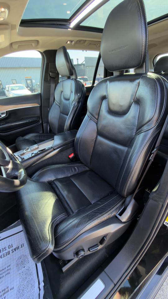 Volvo XC90 T8 eAWD Plug-In Hybrid 7-Passenger Inscription 2018