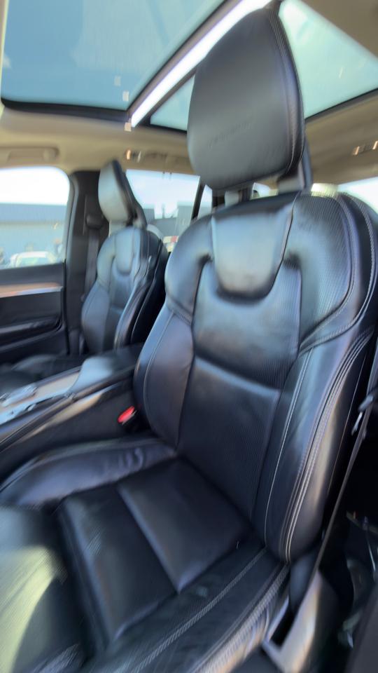 Volvo XC90 T8 eAWD Plug-In Hybrid 7-Passenger Inscription 2018