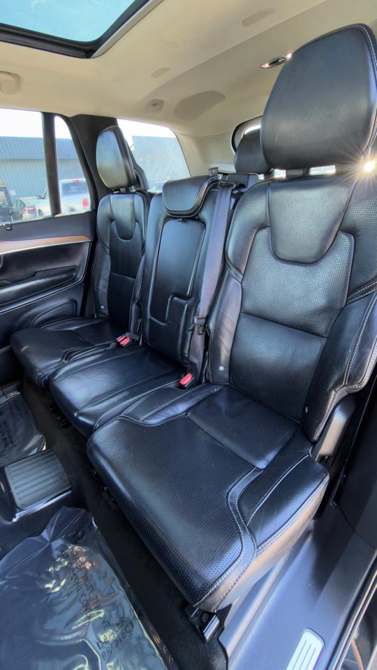 Volvo XC90 T8 eAWD Plug-In Hybrid 7-Passenger Inscription 2018