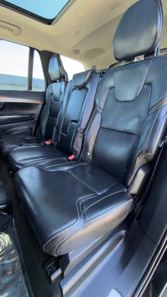 Volvo XC90 T8 eAWD Plug-In Hybrid 7-Passenger Inscription 2018