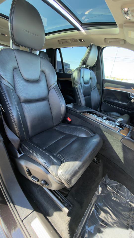 Volvo XC90 T8 eAWD Plug-In Hybrid 7-Passenger Inscription 2018