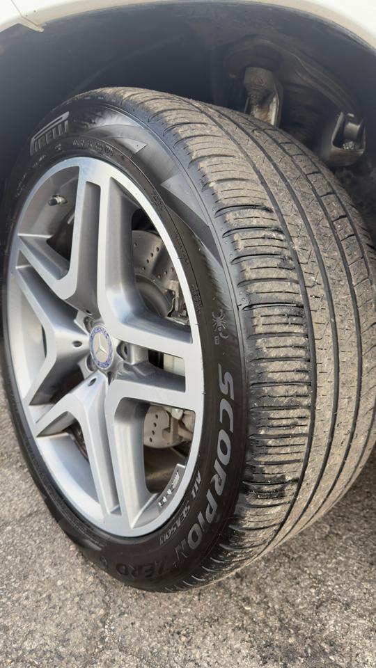 Mercedes-Benz GLS GLS 550 4MATIC SUV 2017