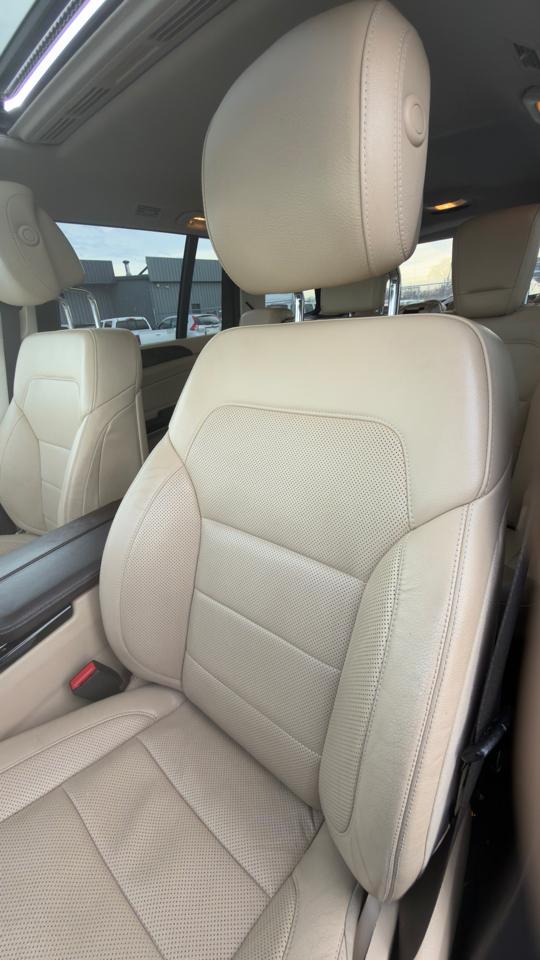 Mercedes-Benz GLS GLS 550 4MATIC SUV 2017