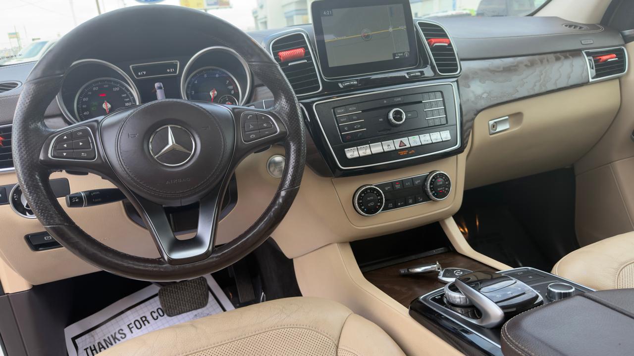 Mercedes-Benz GLS GLS 550 4MATIC SUV 2017