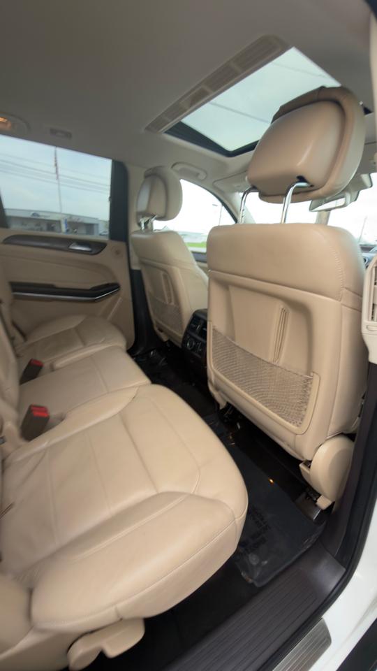 Mercedes-Benz GLS GLS 550 4MATIC SUV 2017