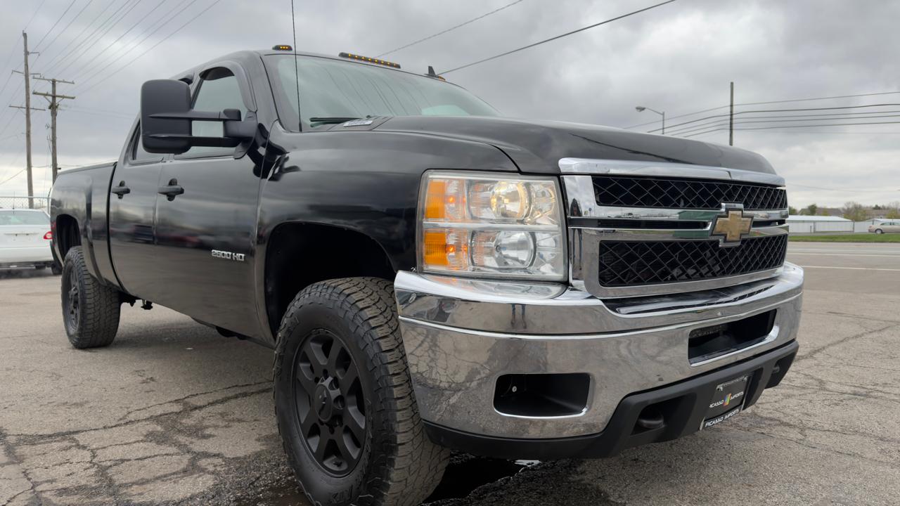 Chevrolet Silverado 2500HD 4WD Crew Cab 153.7" LT 2011