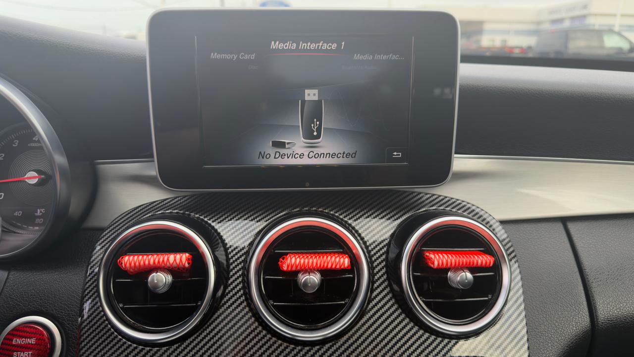 Mercedes-Benz C-Class 4dr Sdn C 300 4MATIC 2015