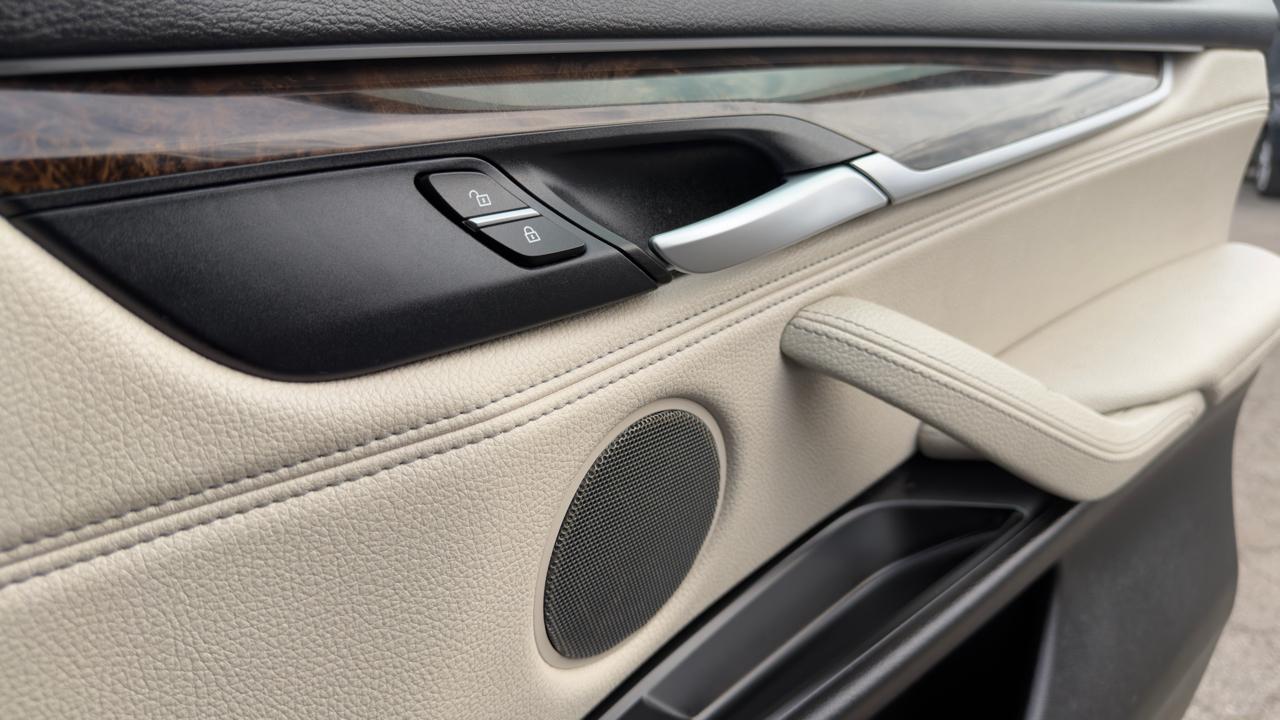 BMW X5 xDrive35i Sports Activity Vehicle 2017