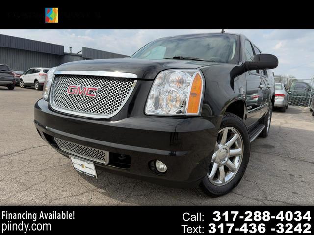 Black 2010 GMC Yukon XL Denali 4WD SUV / Crossover All-Wheel Drive Automatic
